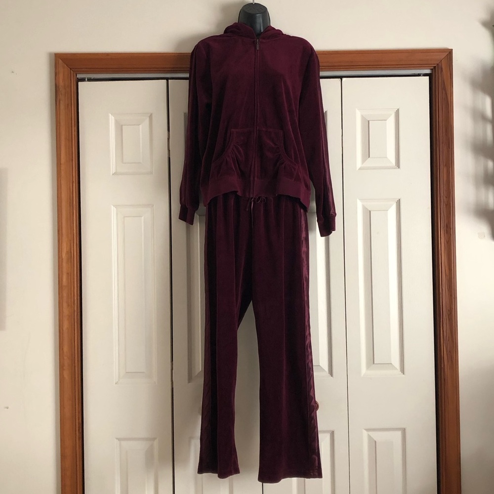 St. John's Bay Active Velour Track Suit - XL/XG Petite - New, never worn